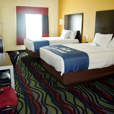 Days Inn & Suites By Wyndham Augusta Near Fort Eisenhower Zewnętrze zdjęcie