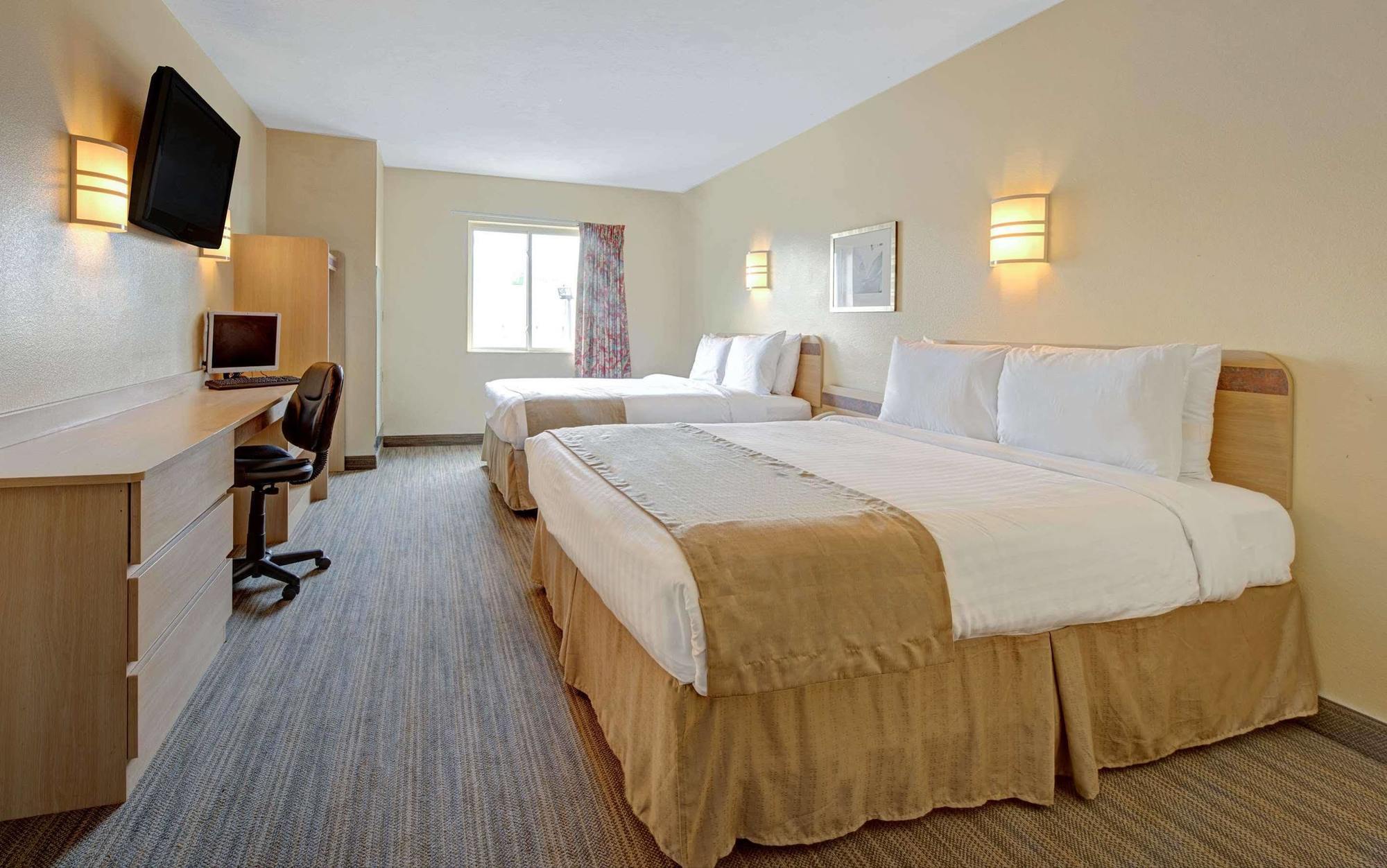 Days Inn & Suites By Wyndham Augusta Near Fort Eisenhower Zewnętrze zdjęcie