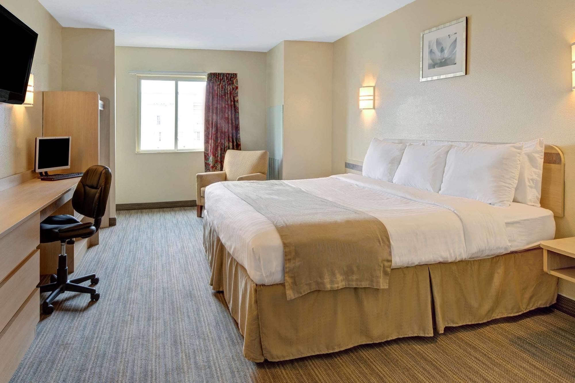 Days Inn & Suites By Wyndham Augusta Near Fort Eisenhower Zewnętrze zdjęcie