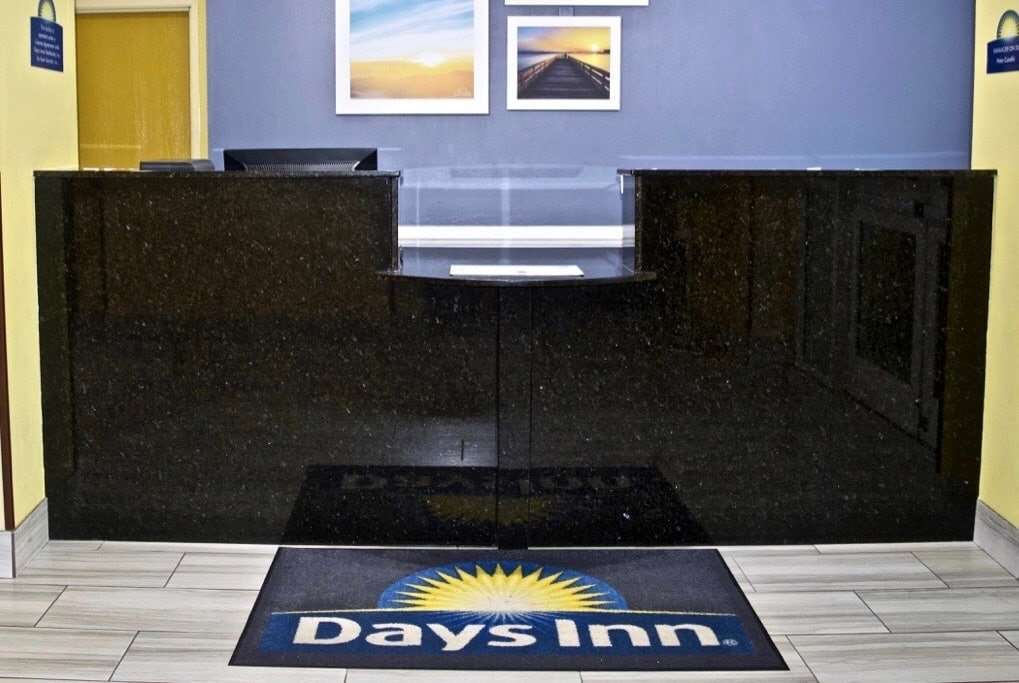 Days Inn & Suites By Wyndham Augusta Near Fort Eisenhower Zewnętrze zdjęcie